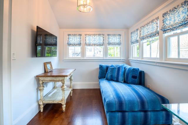 23 Pine Street photo