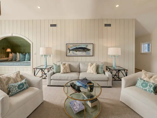 119 Eel Point Road photo