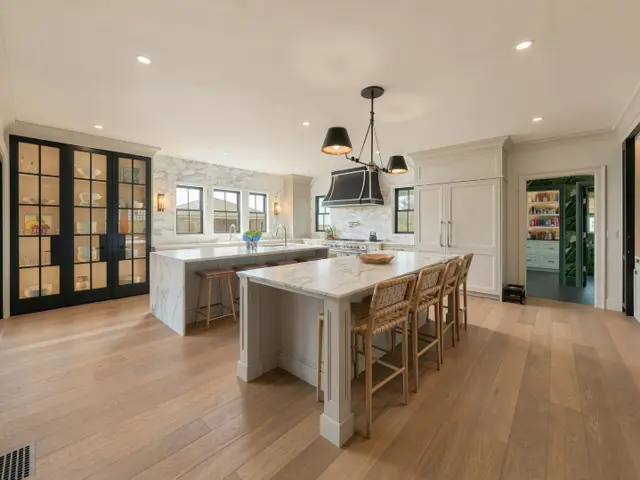 119 Eel Point Road photo