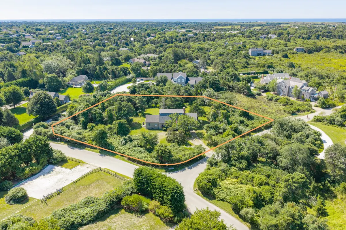2 Wamasquid Place, Nantucket