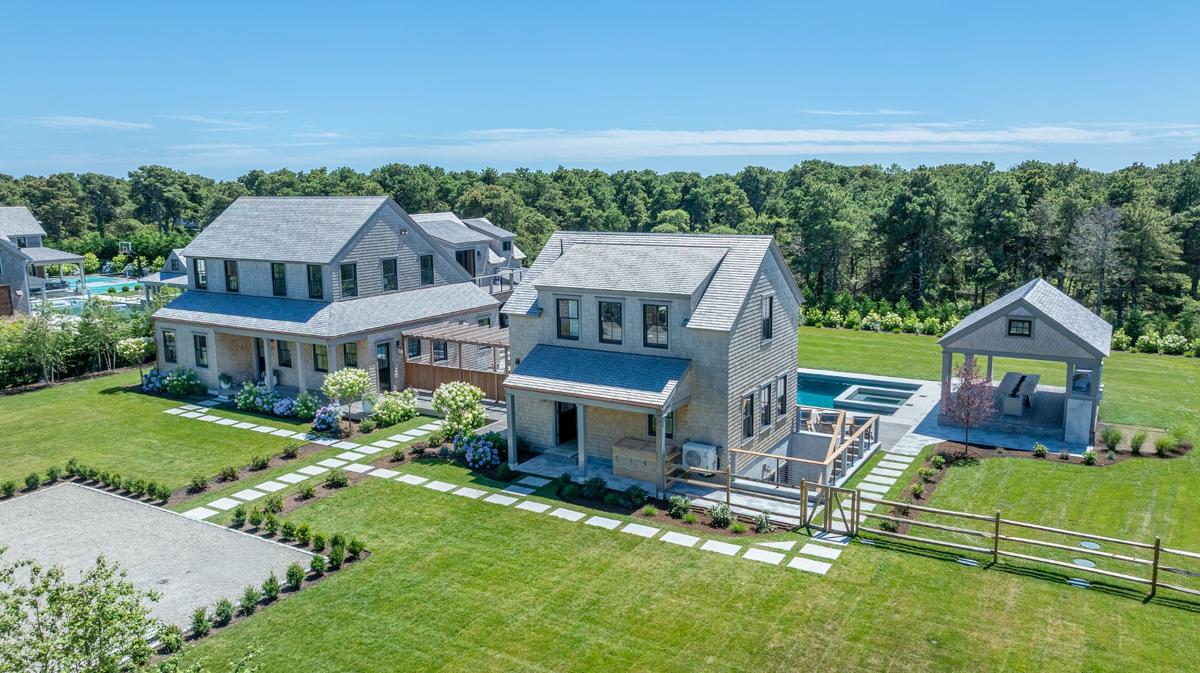 14 Correia Lane, Nantucket — photo 1