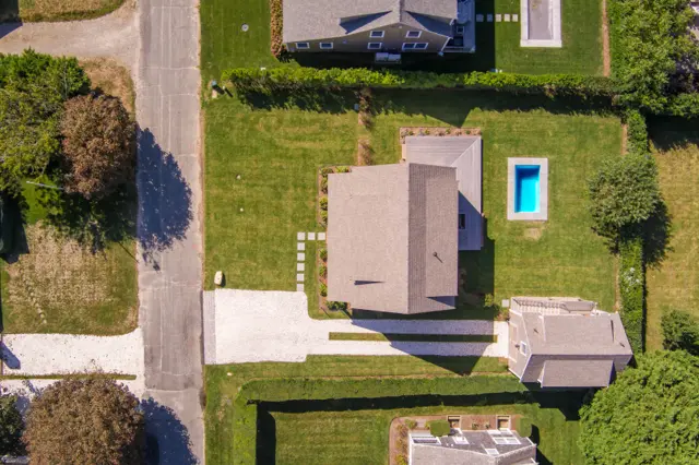 8 Sconset Avenue photo