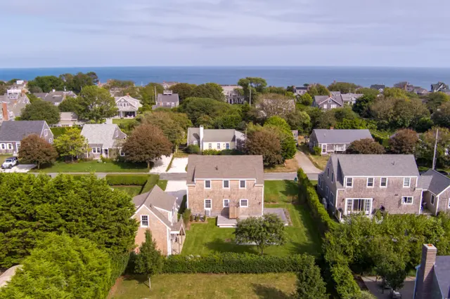 8 Sconset Avenue photo