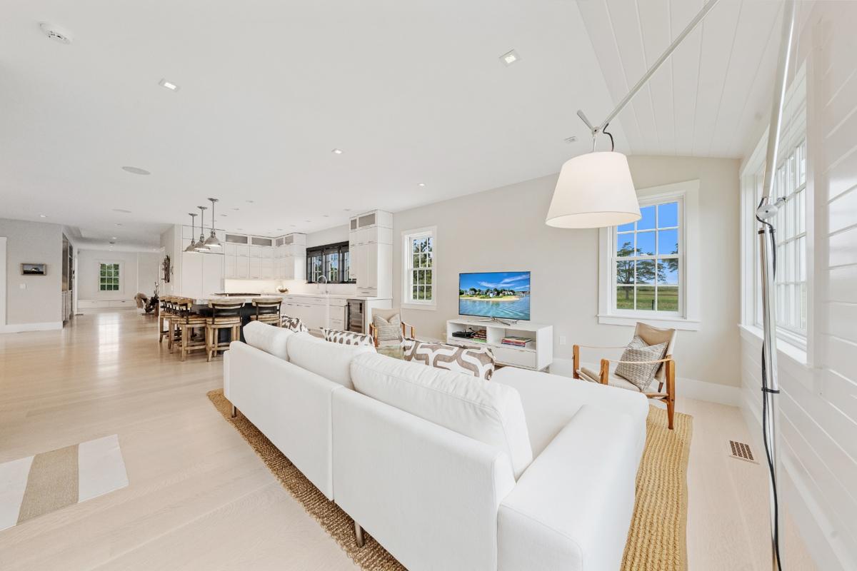 318 Milestone Road, Nantucket — photo 23