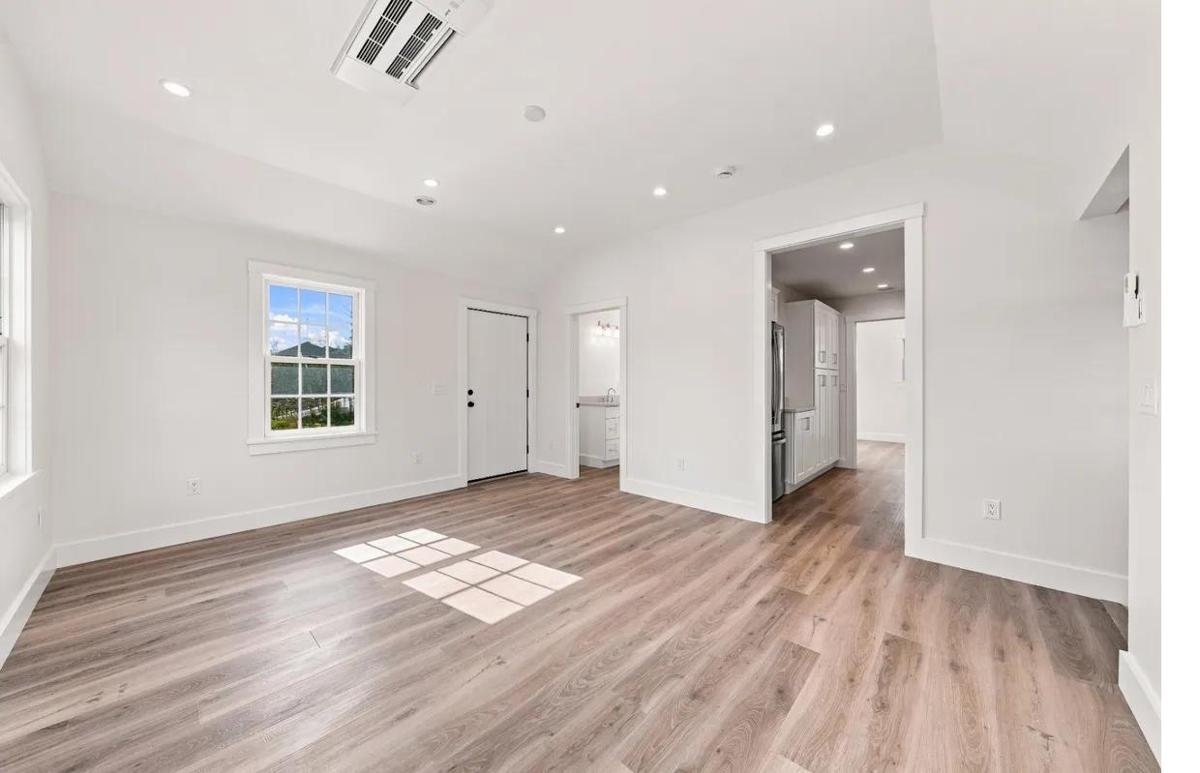 2A Forrest Avenue #Unit 1, Nantucket — photo 6