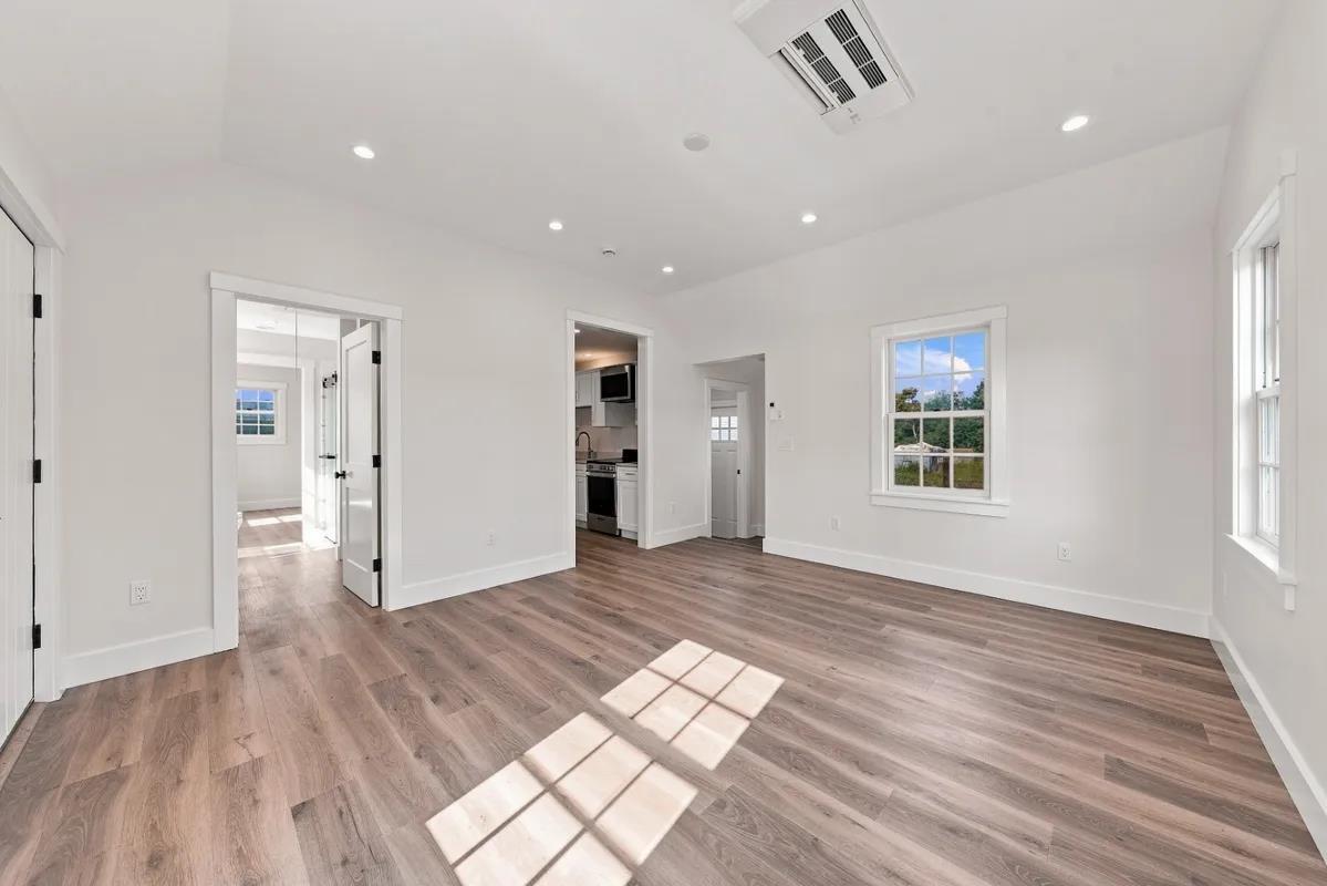 2A Forrest Avenue #Unit 1, Nantucket — photo 8