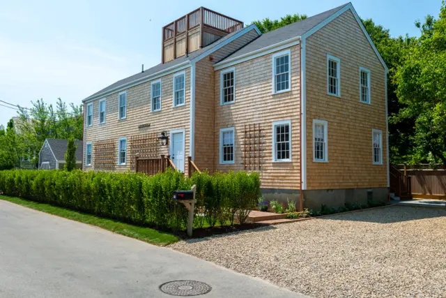 12 Willard Street photo