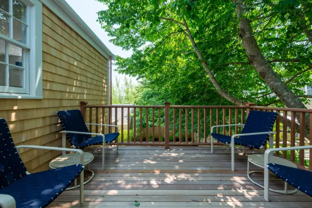 12 Willard Street photo