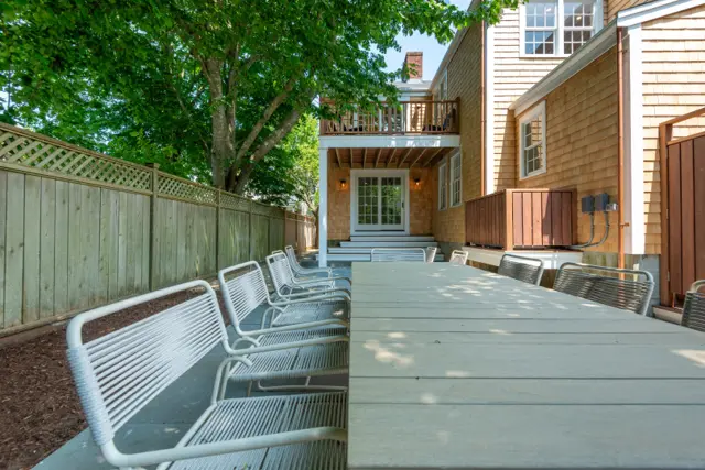 12 Willard Street photo