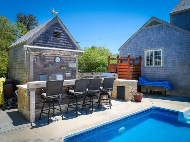 33 Bartlett Road photo