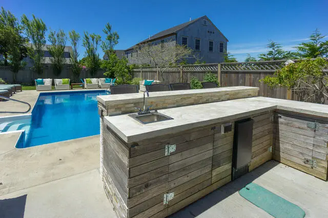 33 Bartlett Road photo