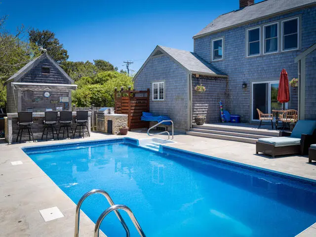 33 Bartlett Road photo