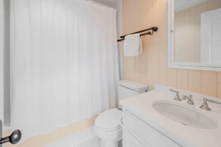 15 Hallowell Lane, Nantucket — photo 27