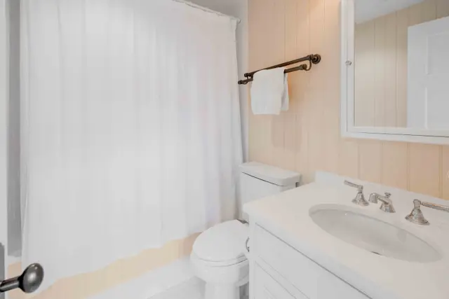 15 Hallowell Lane photo
