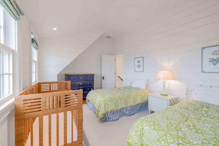 15 Hallowell Lane, Nantucket — photo 28