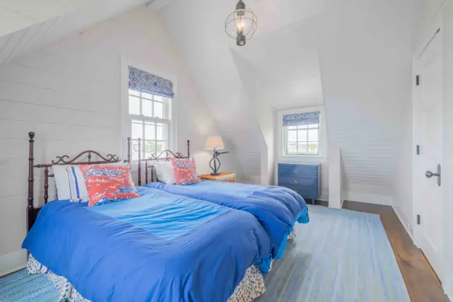 15 Hallowell Lane photo