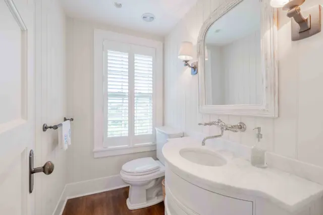 15 Hallowell Lane photo