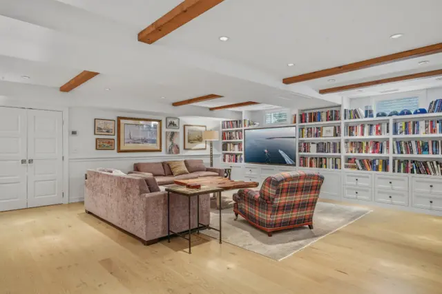 144 Madaket Road photo
