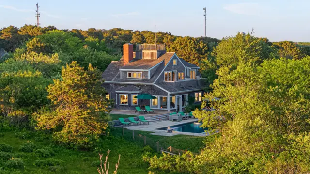 144 Madaket Road photo