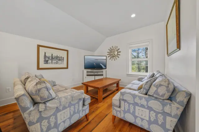 144 Madaket Road photo