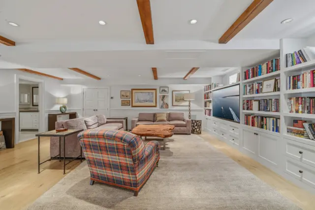 144 Madaket Road photo