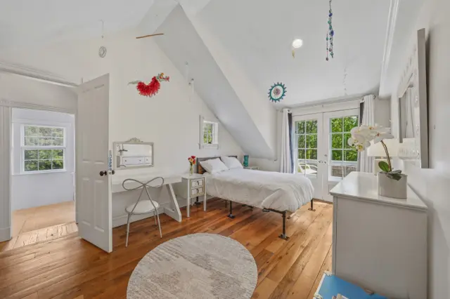 144 Madaket Road photo