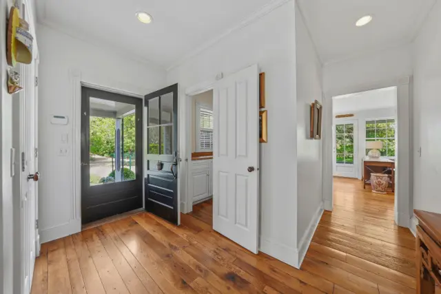 144 Madaket Road photo