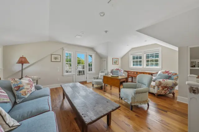 144 Madaket Road photo