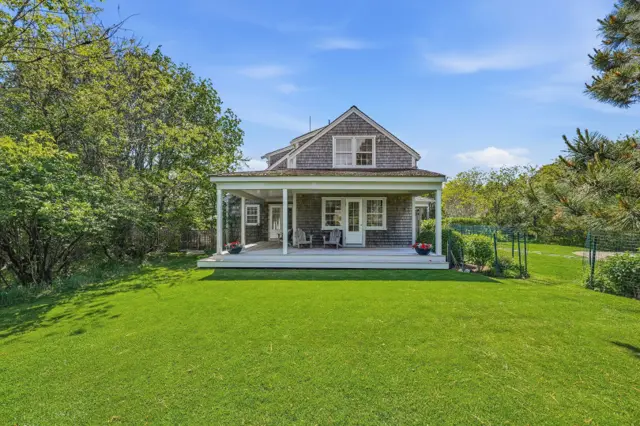 144 Madaket Road photo