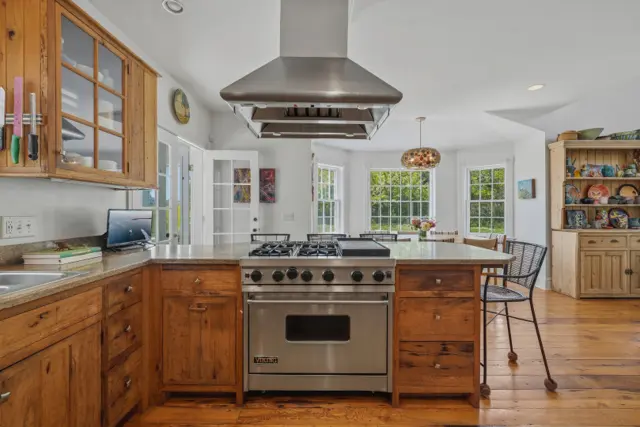 144 Madaket Road photo