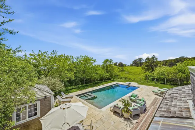 144 Madaket Road photo