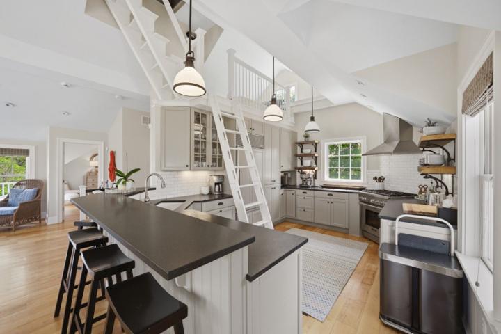 6 Sandwich Road, Nantucket — photo 51