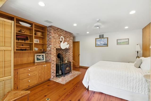 25 Pond View Drive photo