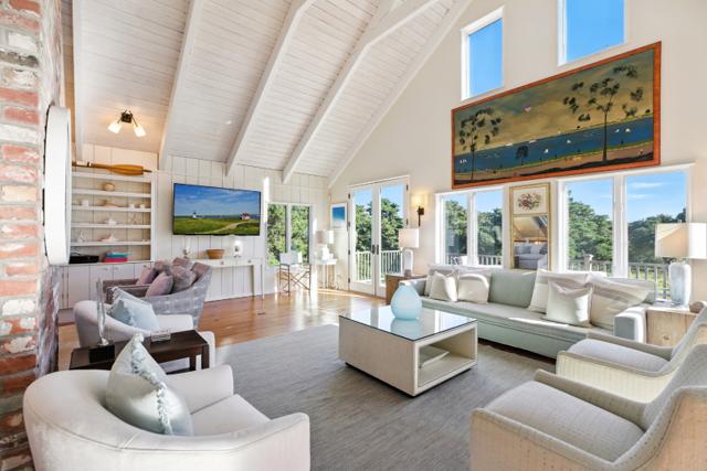 25 Pond View Drive photo