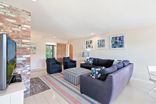 25 Pond View Drive photo