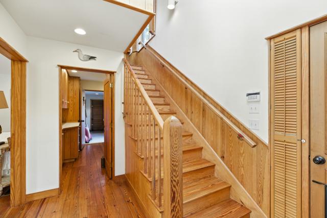25 Pond View Drive photo
