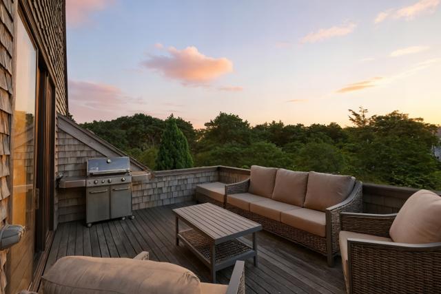 25 Pond View Drive photo