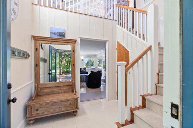 25 Pond View Drive photo