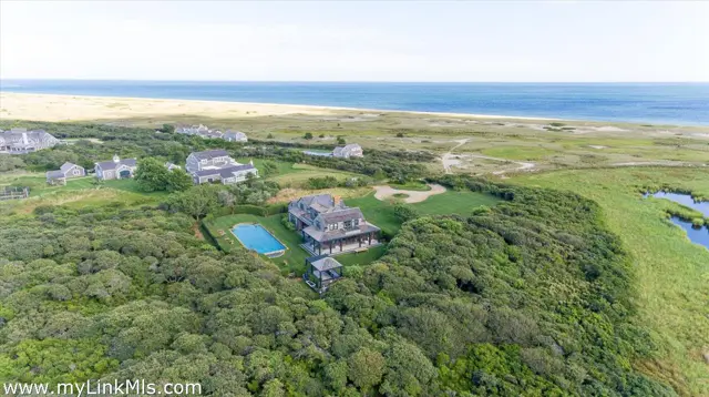 105 Low Beach Road photo
