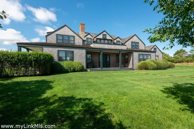 105 Low Beach Road photo