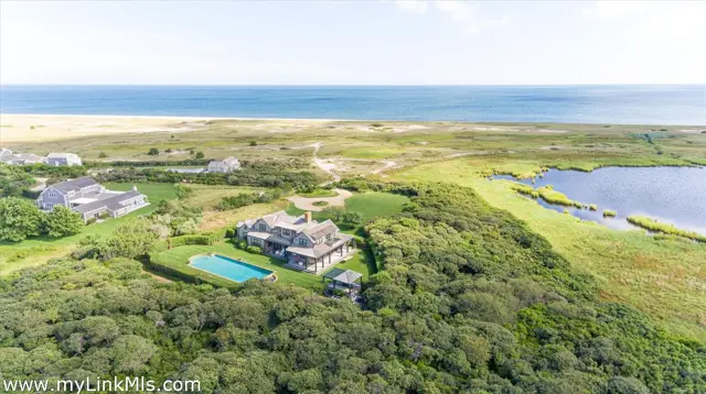 105 Low Beach Road photo