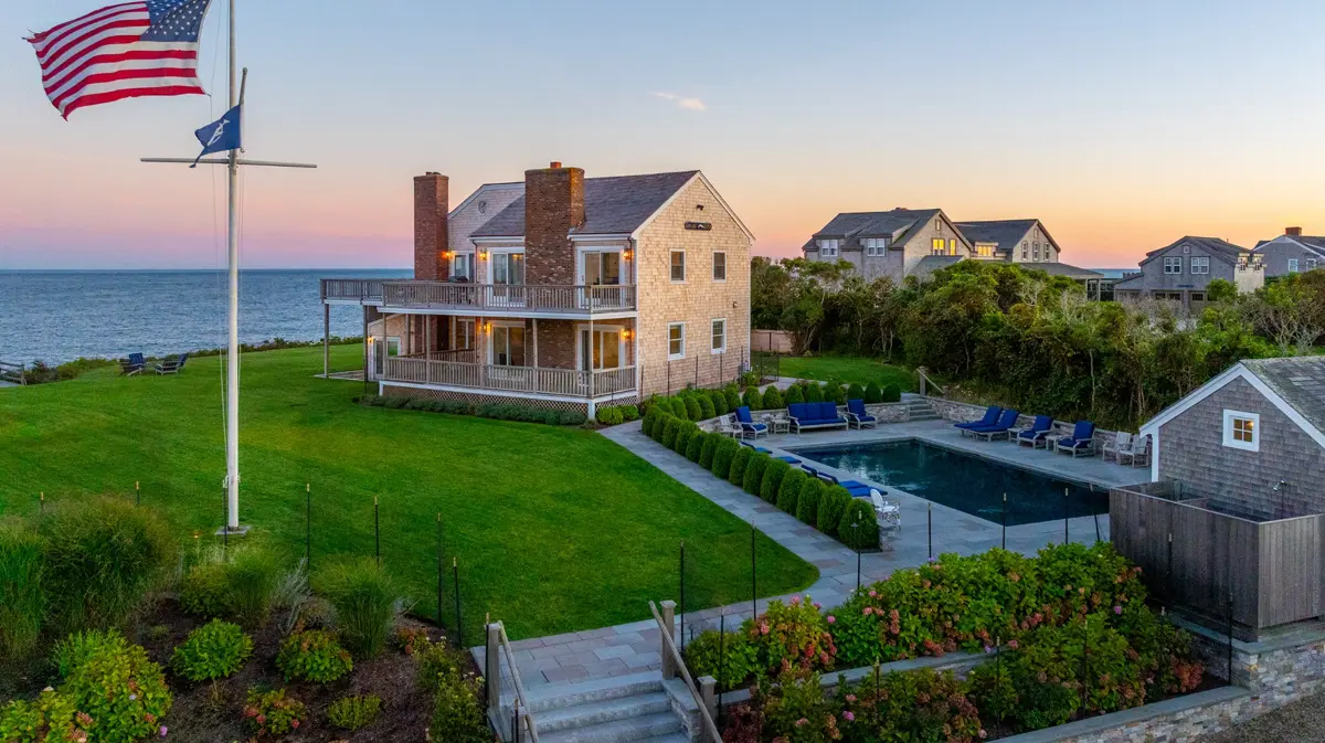 1 Reeds Way, Nantucket