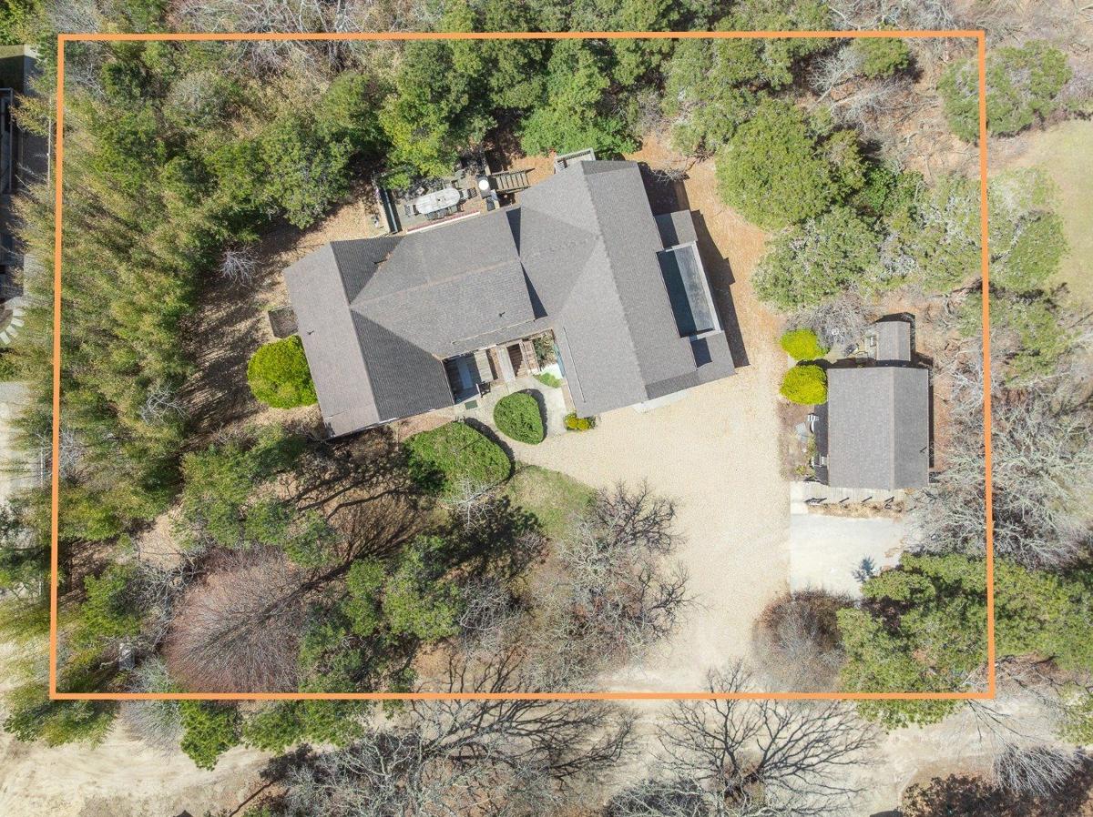 5 Toombs Court, Nantucket — photo 2