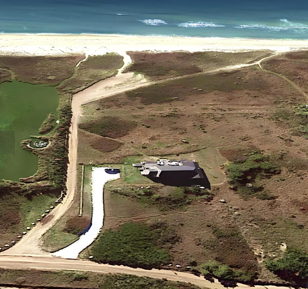 48 Madequecham Valley Road, Nantucket — photo 20
