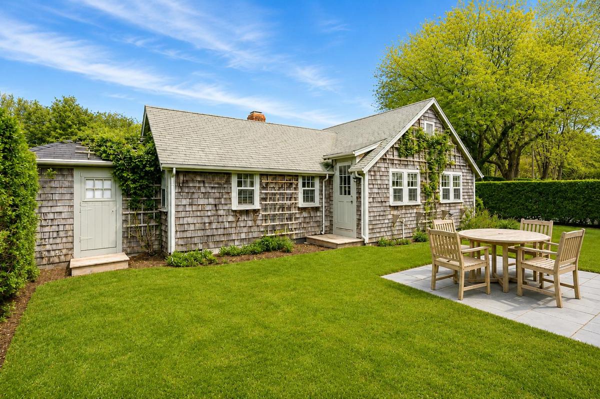 2 Lily Street, Nantucket — photo 10