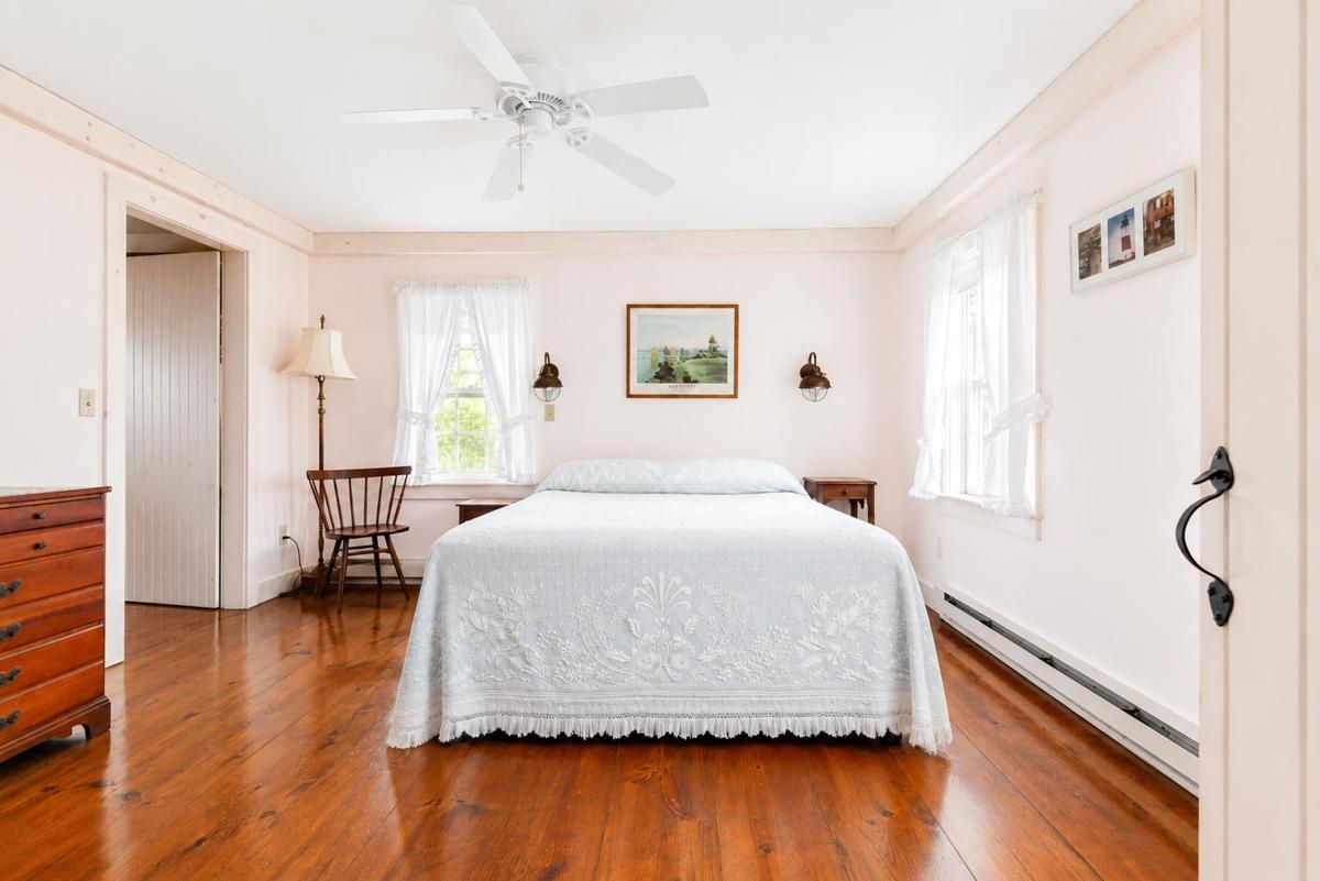 2 Lily Street, Nantucket — photo 8