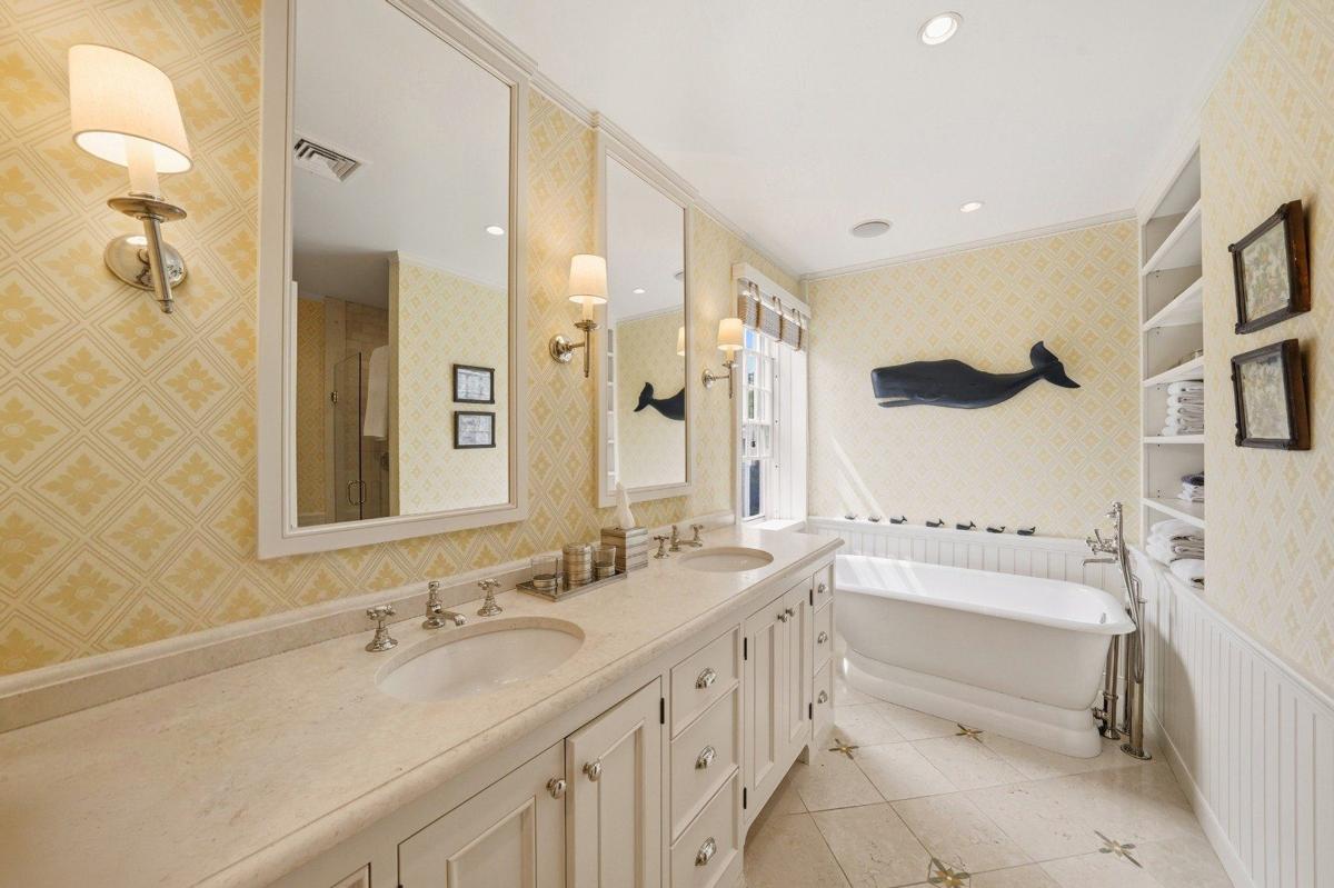 19 India Street, Nantucket — photo 44