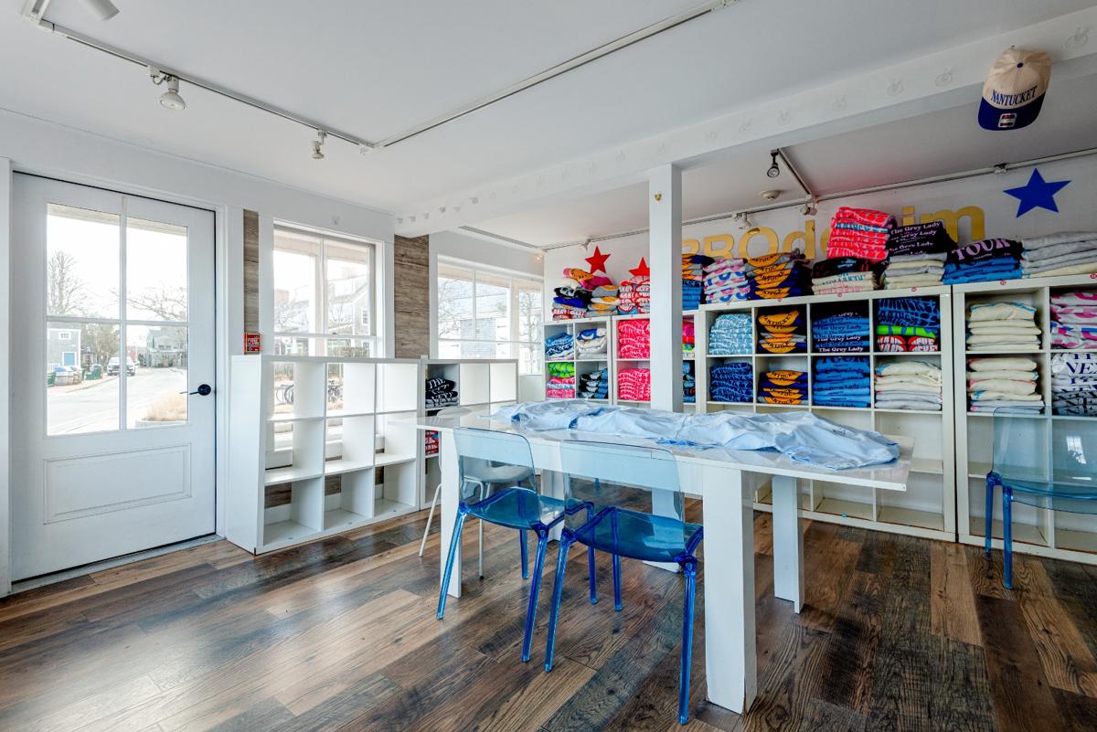 26 Easy Street #Unit 2, Nantucket — photo 10