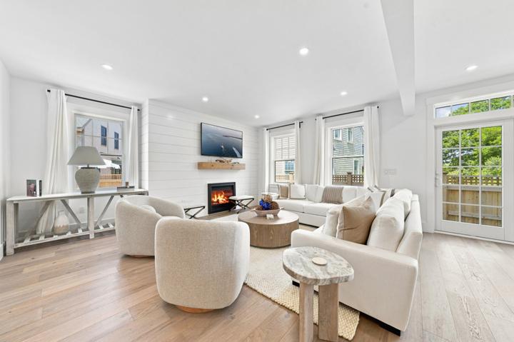 4 Goldenrod Court, Nantucket — photo 3