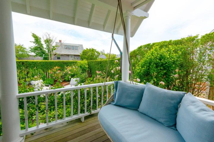 4 Harbor View Way, Nantucket — photo 33